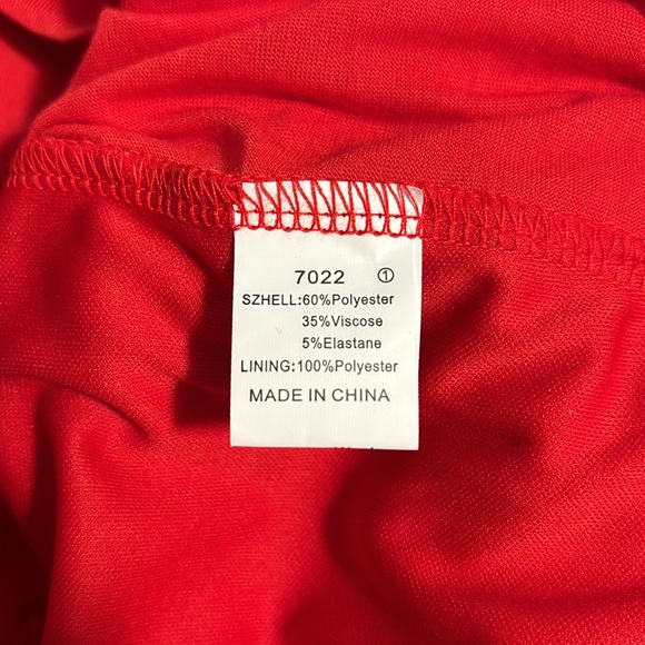 Red Tank Dress w Ruching Detail sz L Vacation Casual Comfortable style dress - Picture 10 of 10